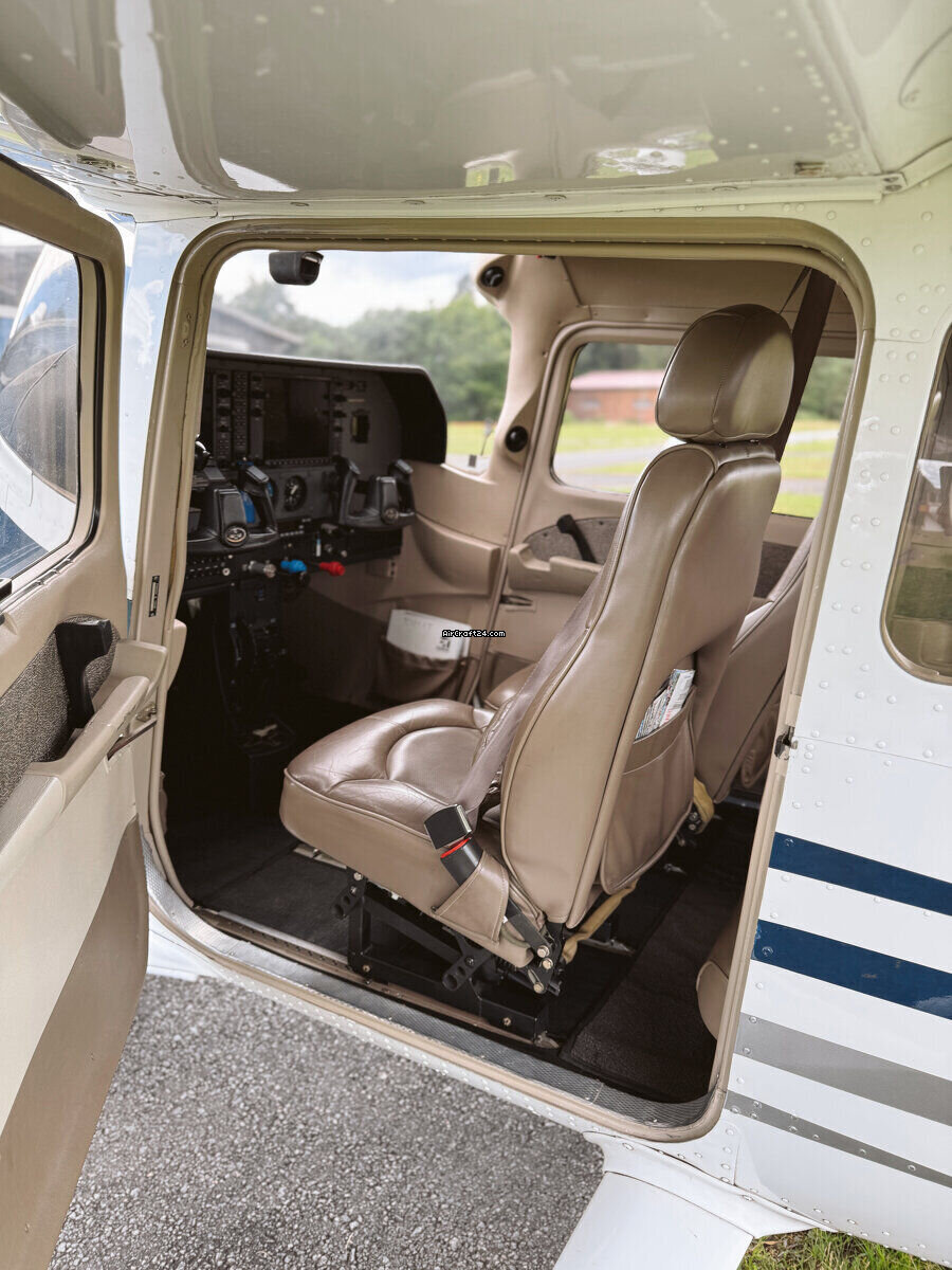2005 Cessna T182T, photo 16