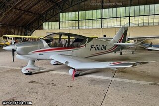Robin DR401_160