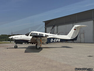 Piper PA-28RT-201T Turbo Arrow IV
