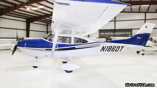 Cessna 182T Skylane