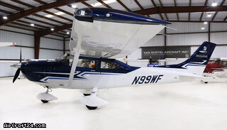 Cessna 182T