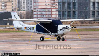 Cessna 172F reims rocket