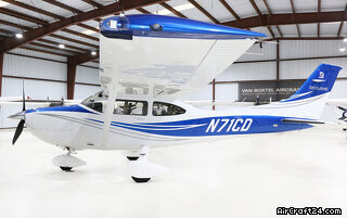 Cessna 182T