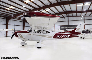 Cessna 182T