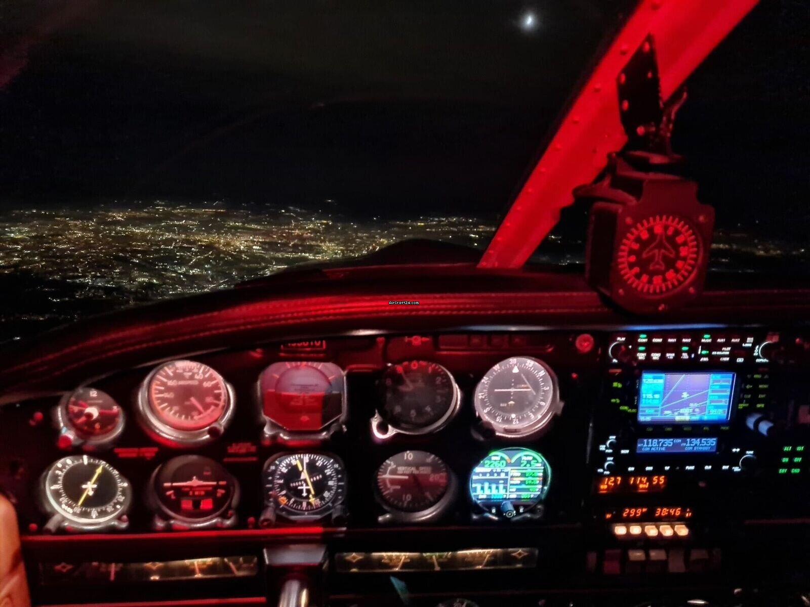 1981 Piper 28-181, photo 11