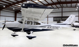 Cessna 182T