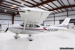 Cessna 182T