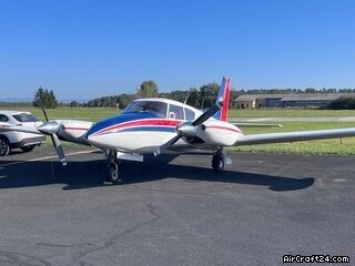 Piper Twin Comanche