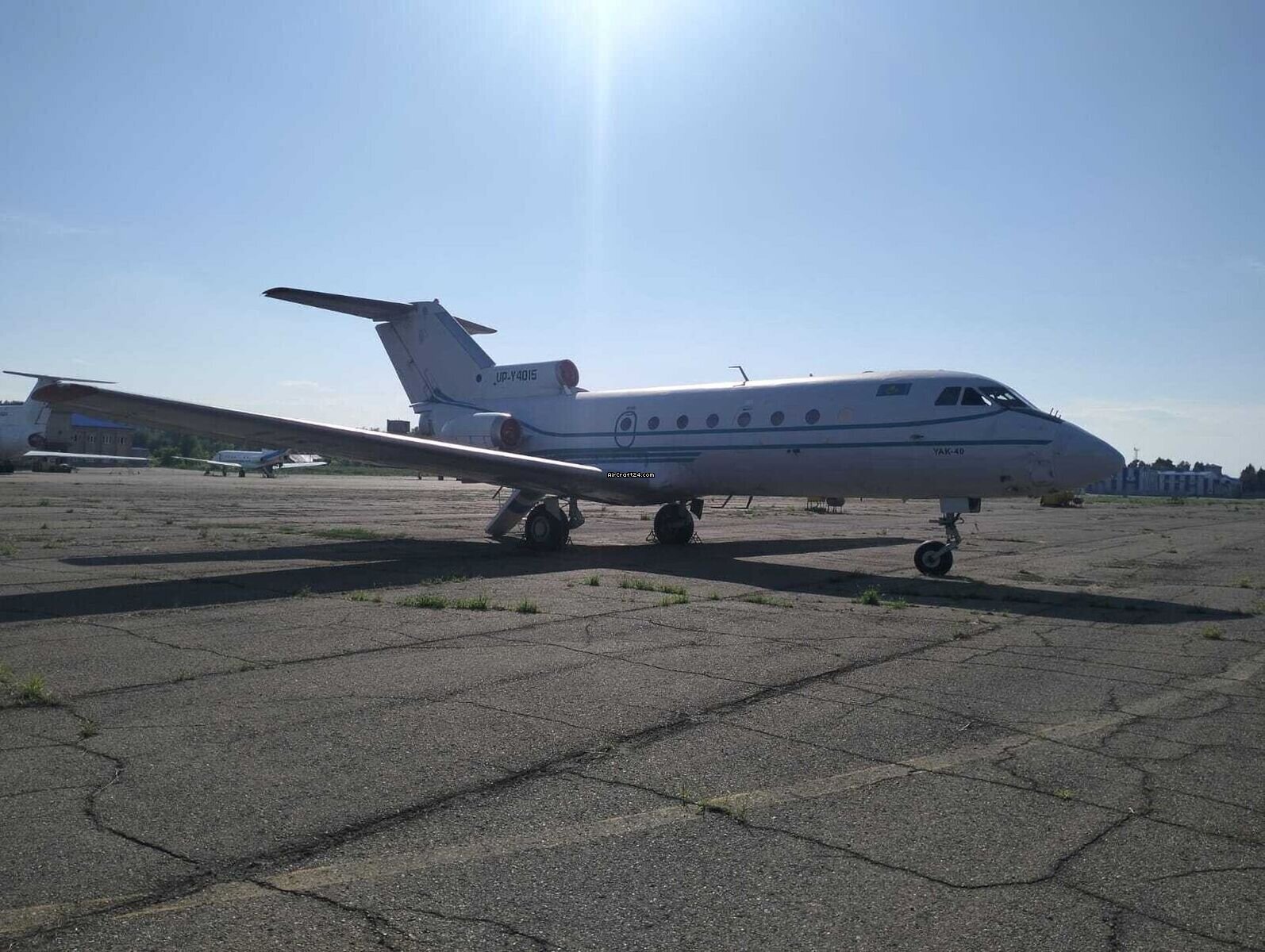 1976 Yakovlev YAK 40, photo 1