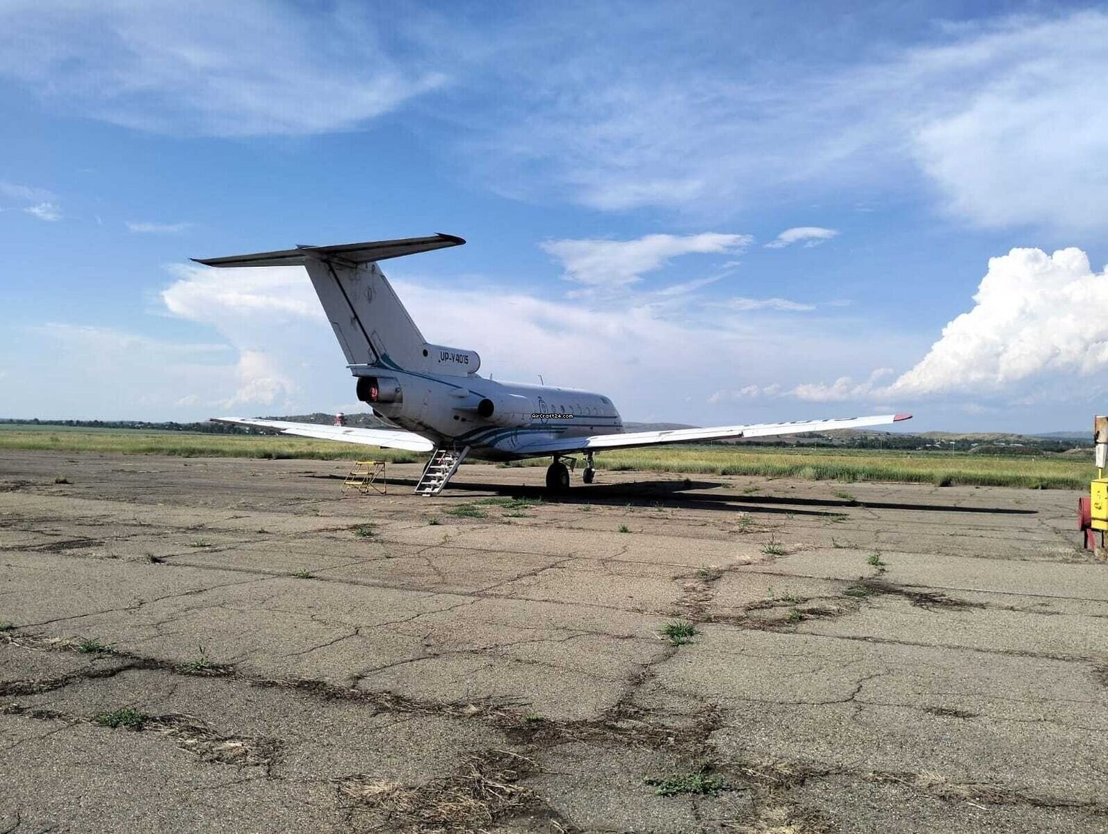 1976 Yakovlev YAK 40, photo 5