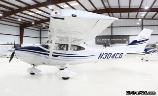 Cessna 182T