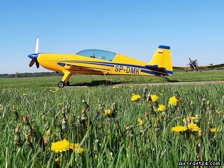EXTRA Aircraft 330 LC