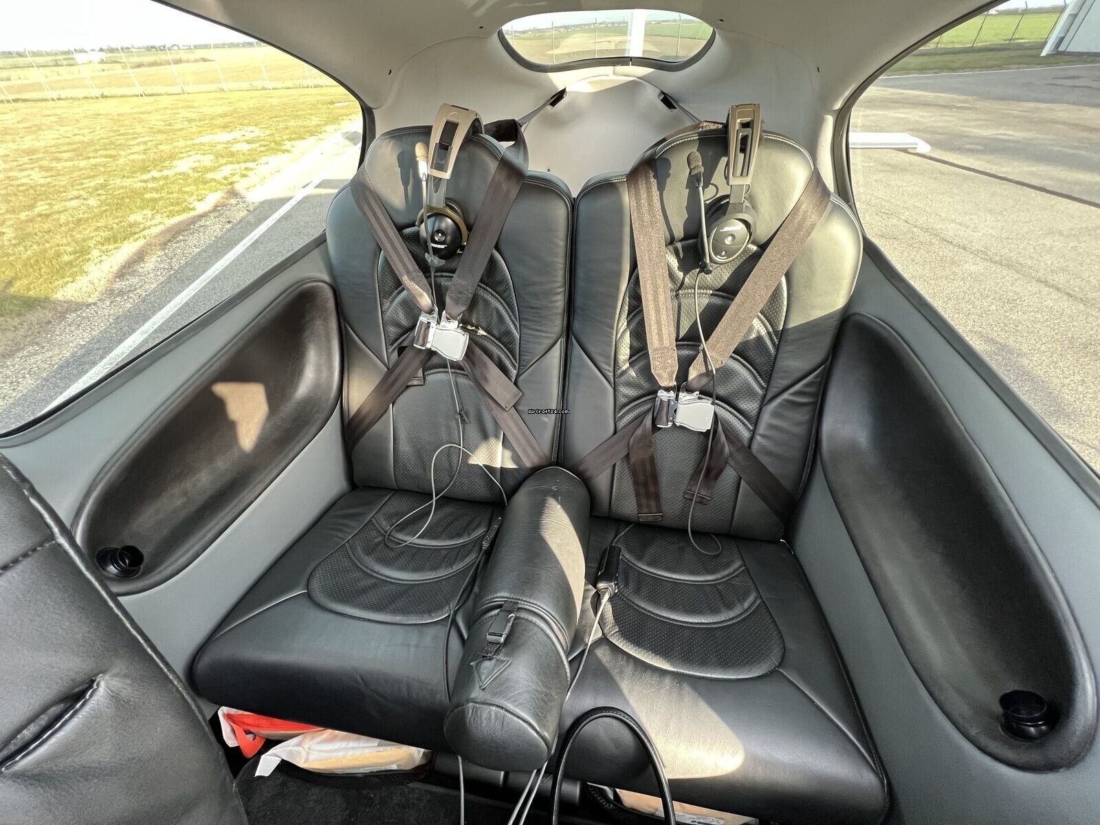 2007 Cirrus SR22-G2, photo 7