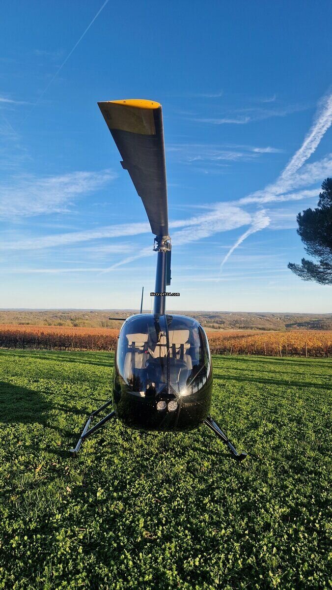 2010 Robinson R44, photo 10