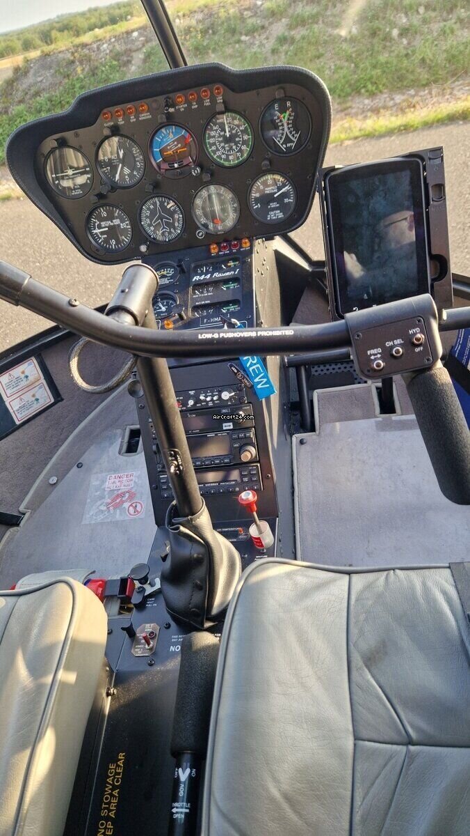 2010 Robinson R44, photo 5