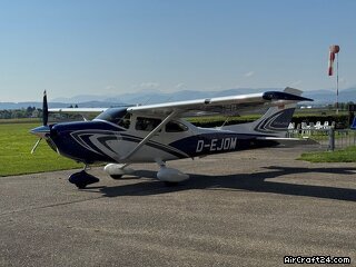 Cessna C182T