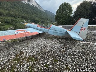 EXTRA Aircraft EA 300/S