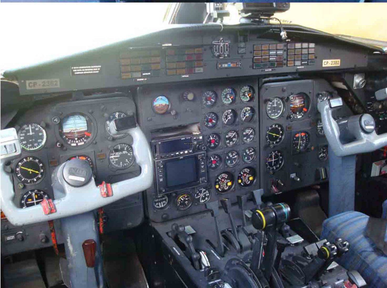 1986 Let UVP E - 20, photo 5