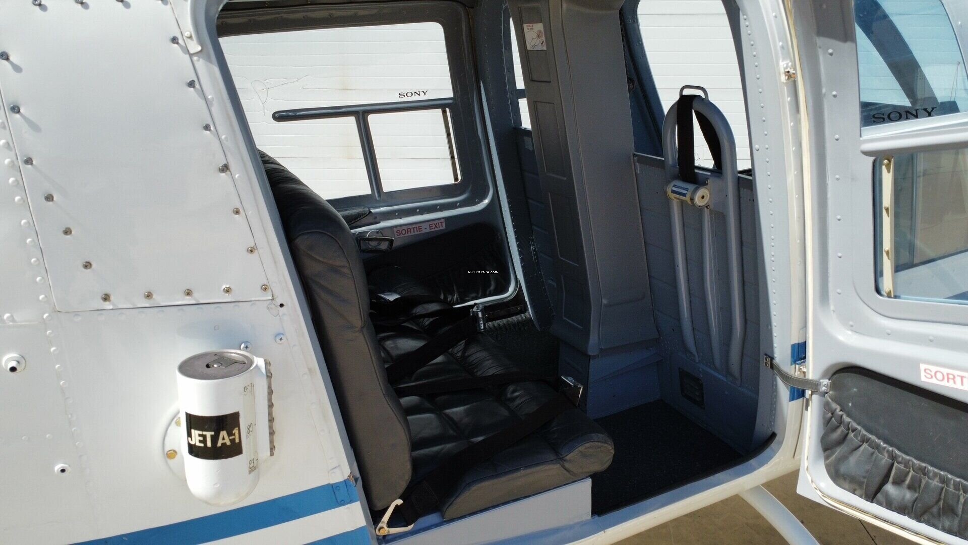 1973 Bell 206 Jet Ranger B2, photo 5