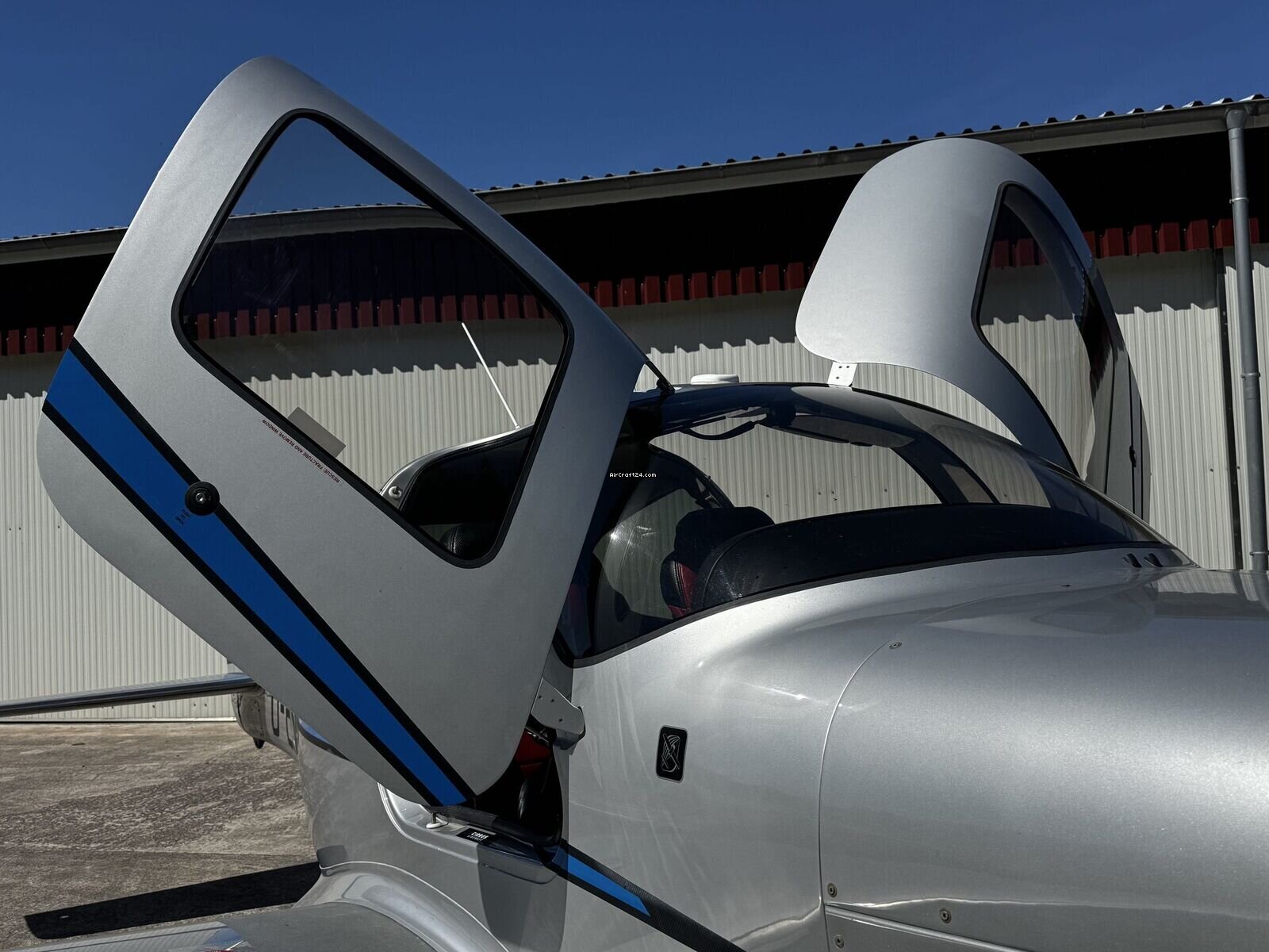 2014 Cirrus SR22 G5 Carbon FIKI A/C, photo 13
