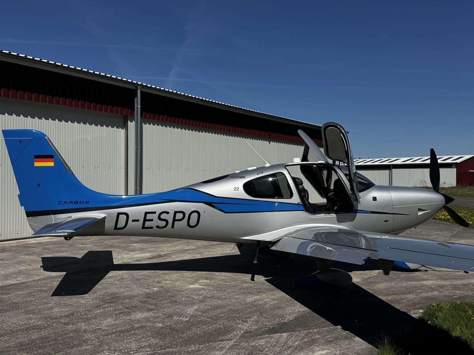 2014 Cirrus SR22 G5 Carbon FIKI A/C, photo 14