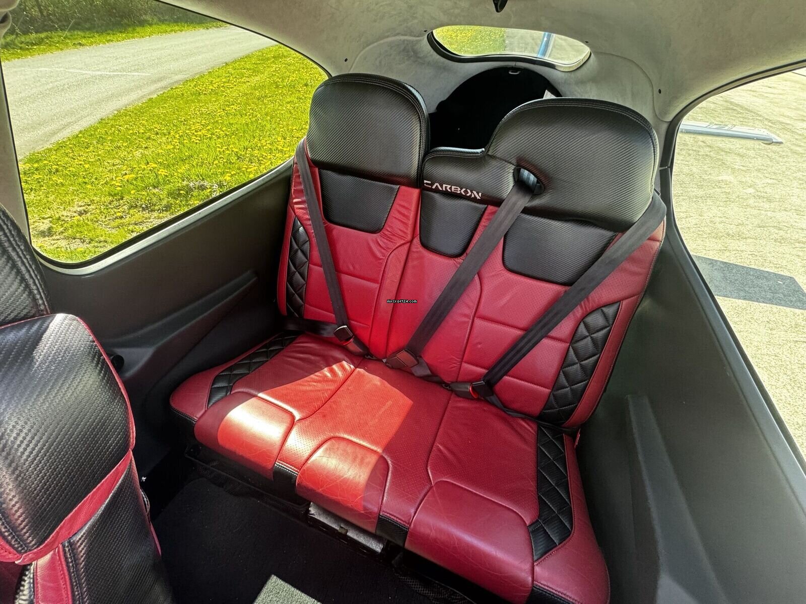 2014 Cirrus SR22 G5 Carbon FIKI A/C, photo 5