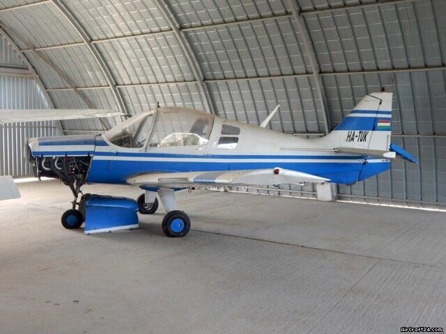 1971 Scottish Aviation Bulldog SK61, photo 1
