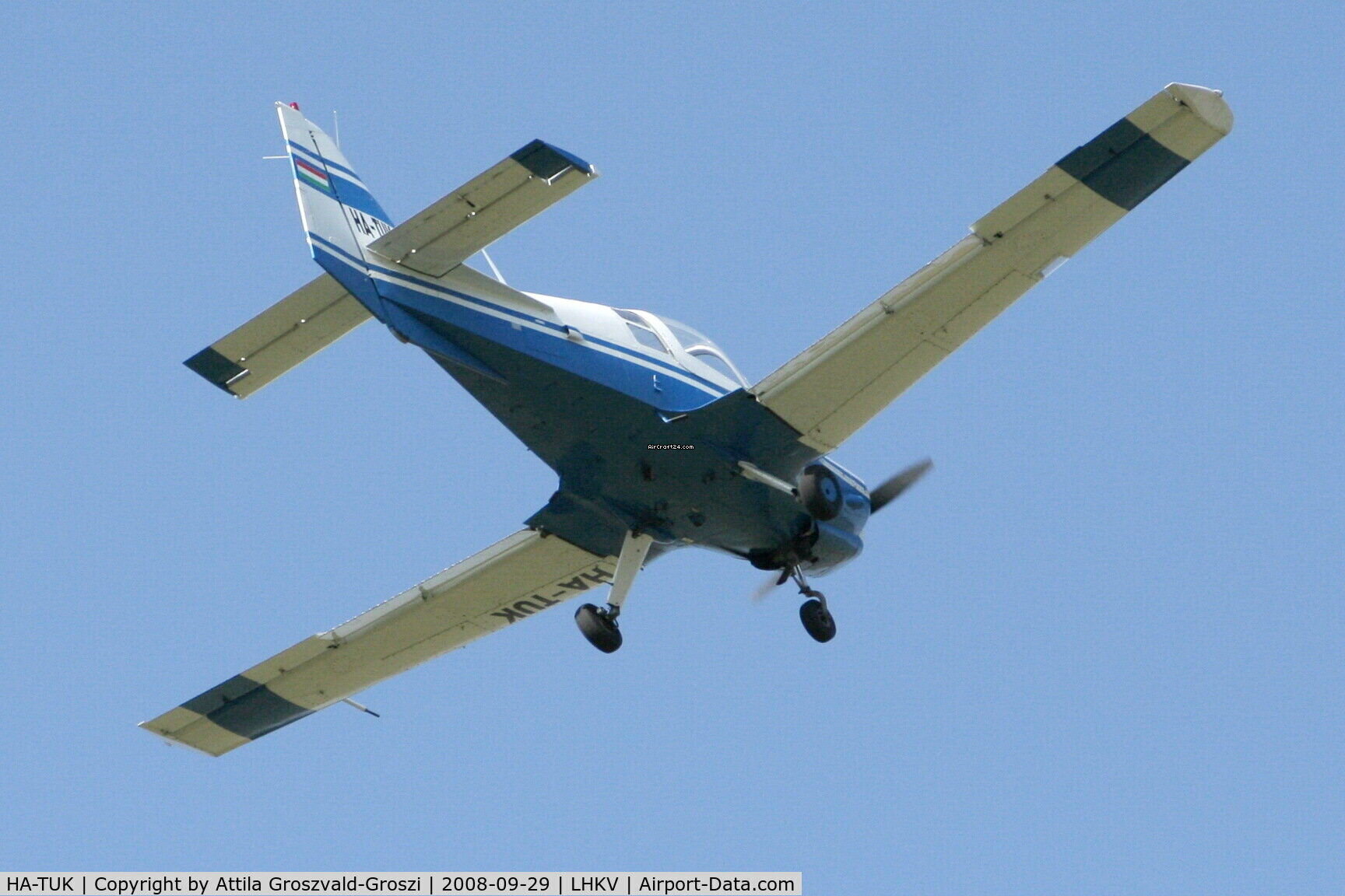 1971 Scottish Aviation Bulldog SK61, photo 6