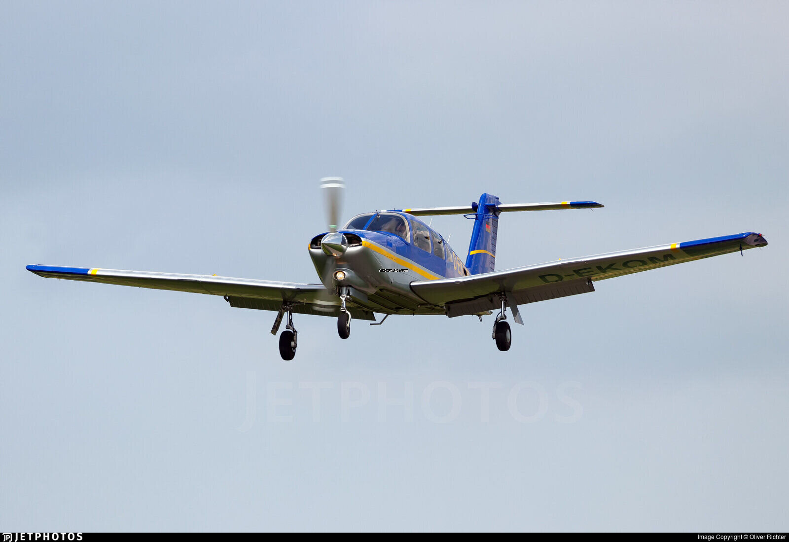1980 Piper PA-28RT-201T, photo 1