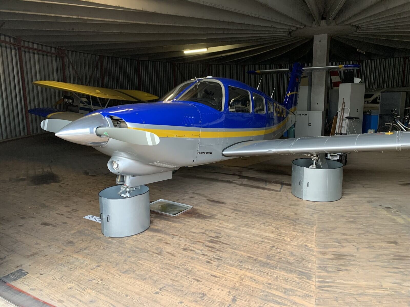 1980 Piper PA-28RT-201T, photo 5