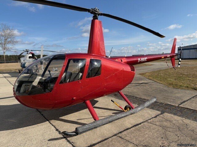 2006 Robinson R-44 Clipper II, photo 1