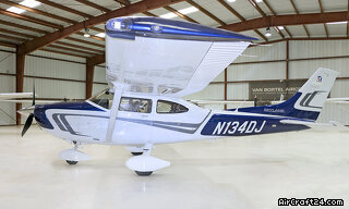 Cessna 182T