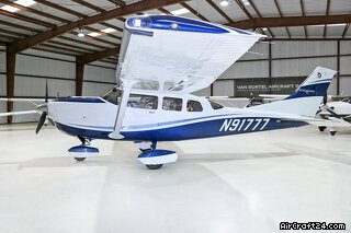 Cessna T206H