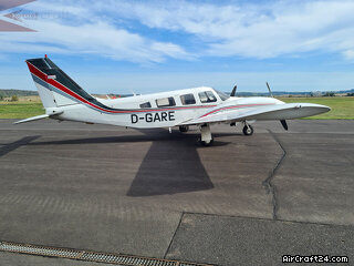 Piper PA-34-200T Seneca II