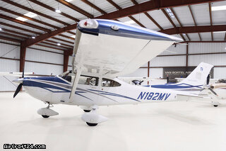 Cessna 182T