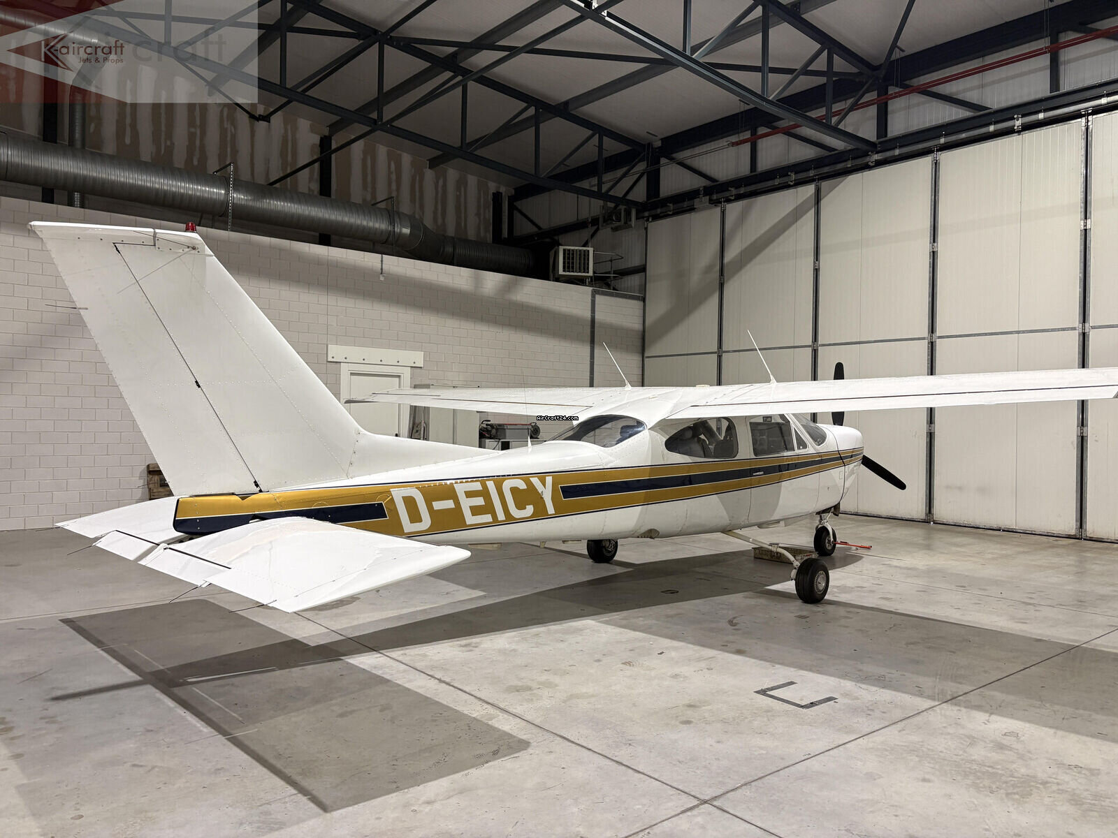 1978 Cessna F177RG Cardinal, photo 2