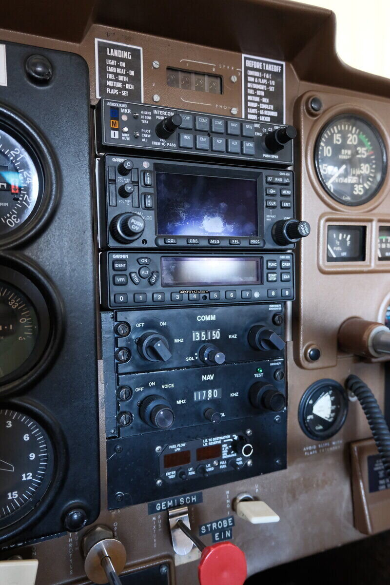 1966 Cessna 172, photo 11