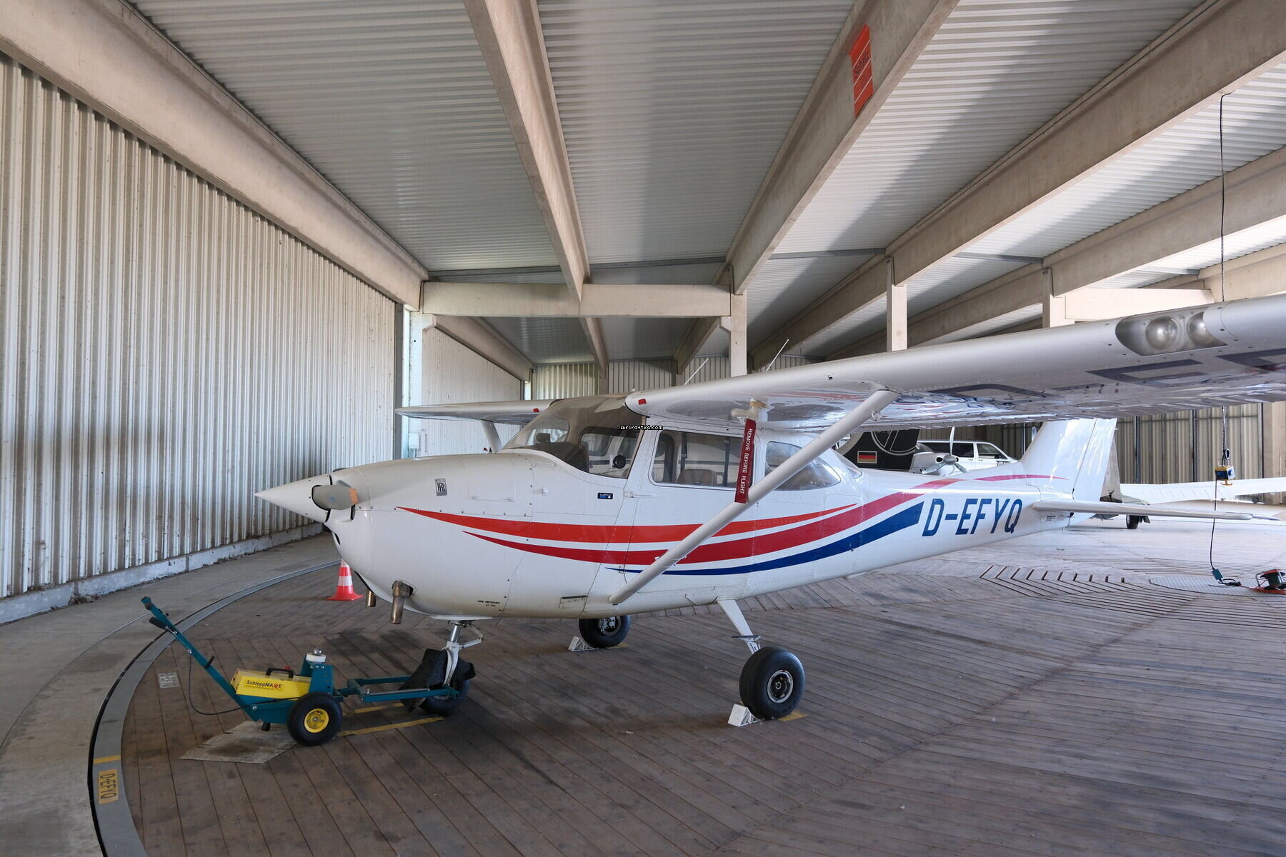 1966 Cessna 172, photo 1