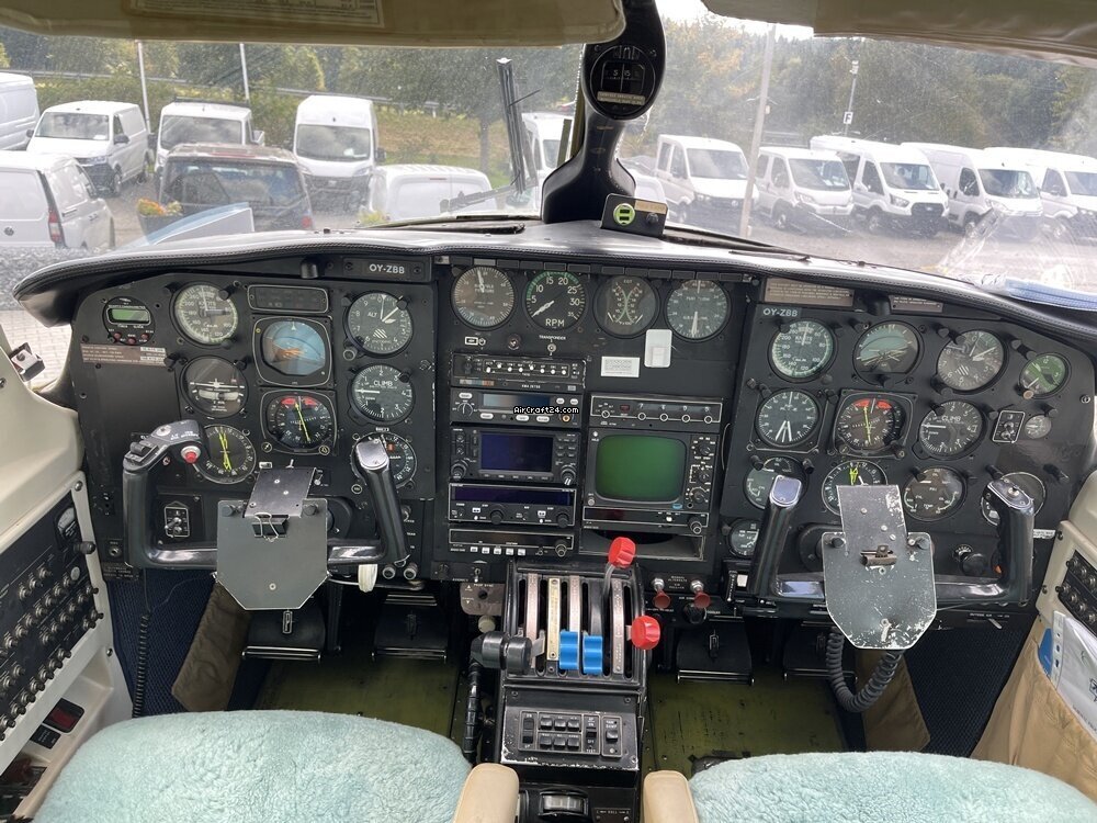 1985 Piper-Sterling PA 31-350 für Schulung, Deko, photo 2