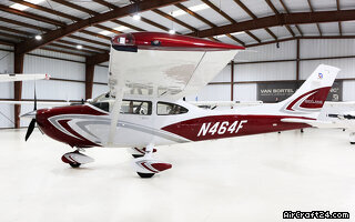 Cessna 182T