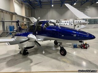 Diamond DA62