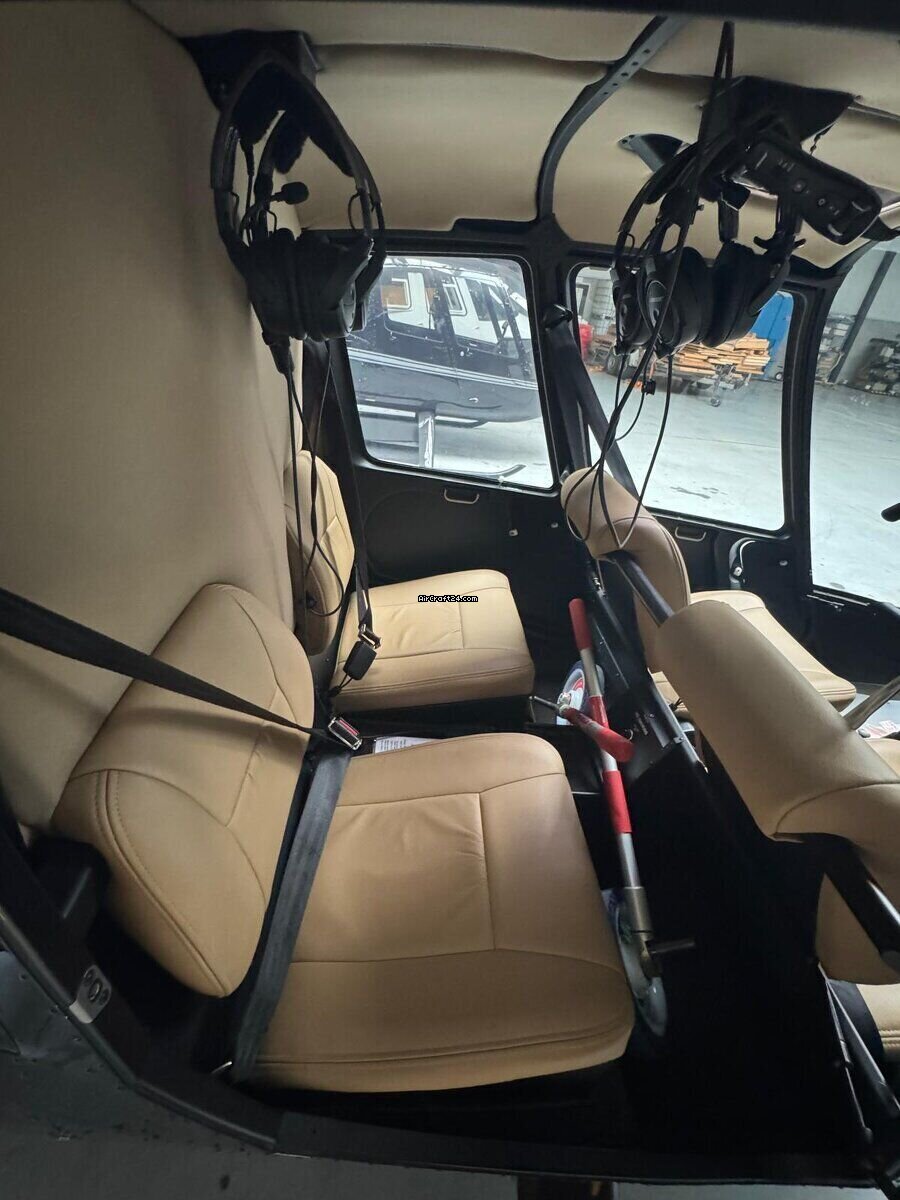 2020 Robinson R44, photo 6