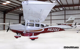 Cessna T206H