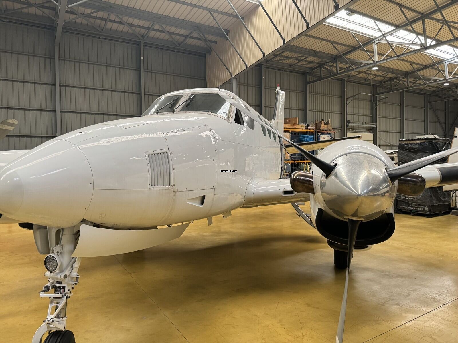 1969 Beechcraft King Air 90, photo 1
