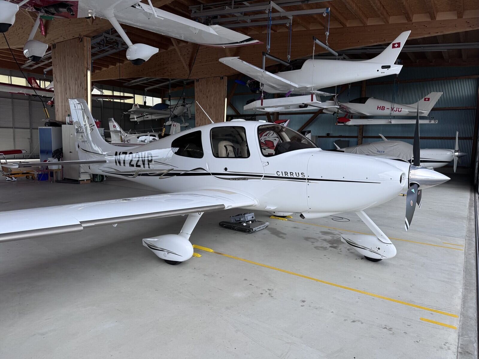 2006 Cirrus SR22-G2 GTS TN, photo 1