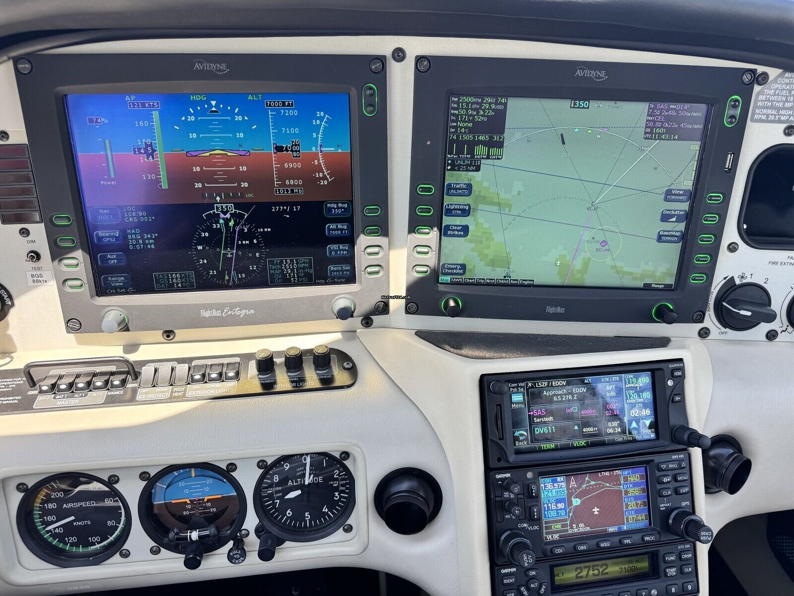 2006 Cirrus SR22-G2 GTS TN, photo 9