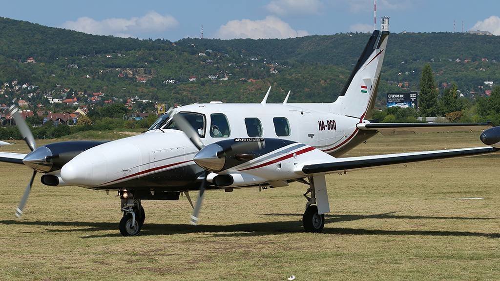 1980 Piper Cheyenne II, photo 1