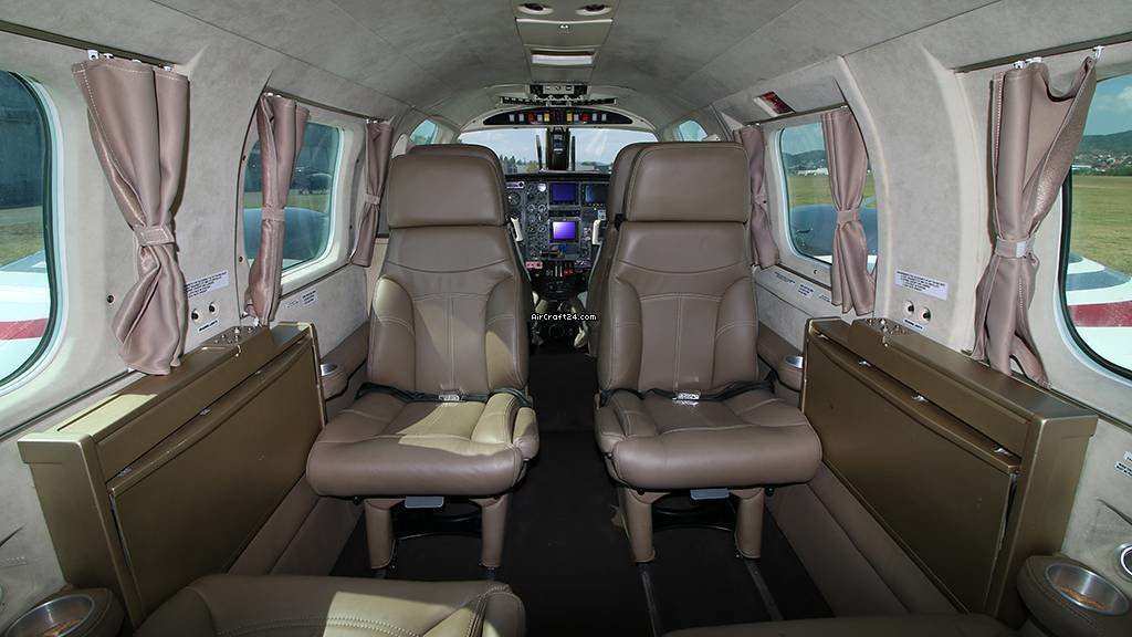 1980 Piper Cheyenne II, photo 4