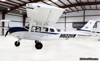 Cessna T206H